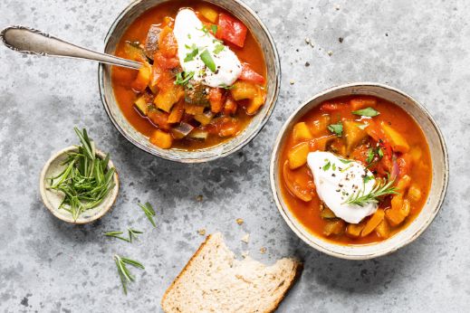 Rezepte-10-beleaf-Eintopf-mit-Crème-fraiche-Teaser-M