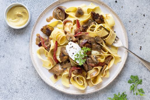 Rezepte-42-Stroganoff-plantBased-Teaser-M