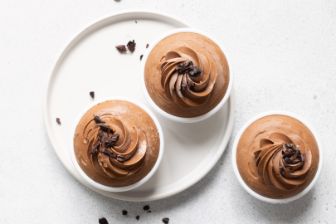 Rezepte-14-beleaf-Grand-Cru-Schokoladenmousse-Stagesimple